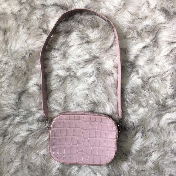 Pop & suki embossed camera bag - Picture 2 of 7